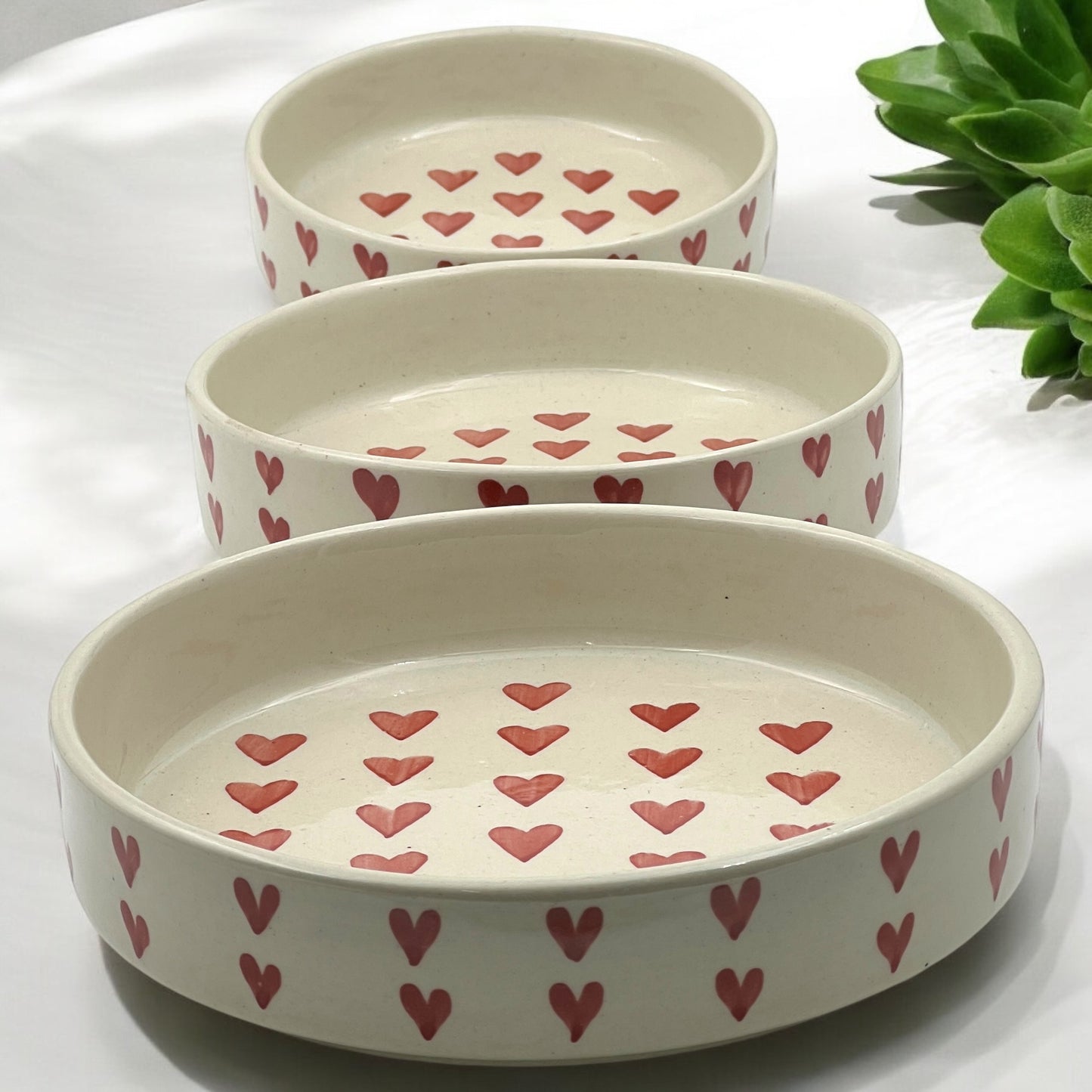 Red Hearts Salad Snack Tray Set