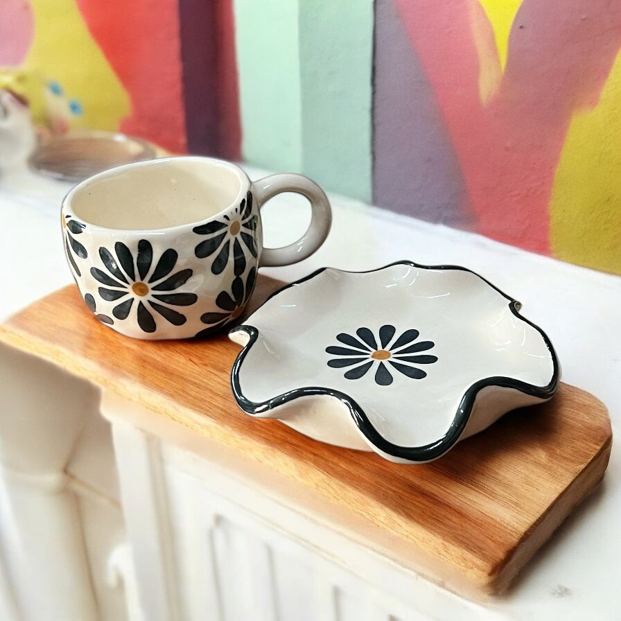 Black Flower Mug & Wavy Saucer