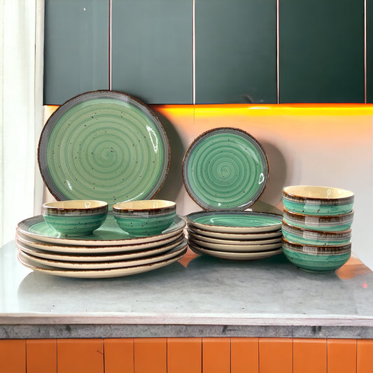 Green and Brown Dinner Set (18 Pcs)